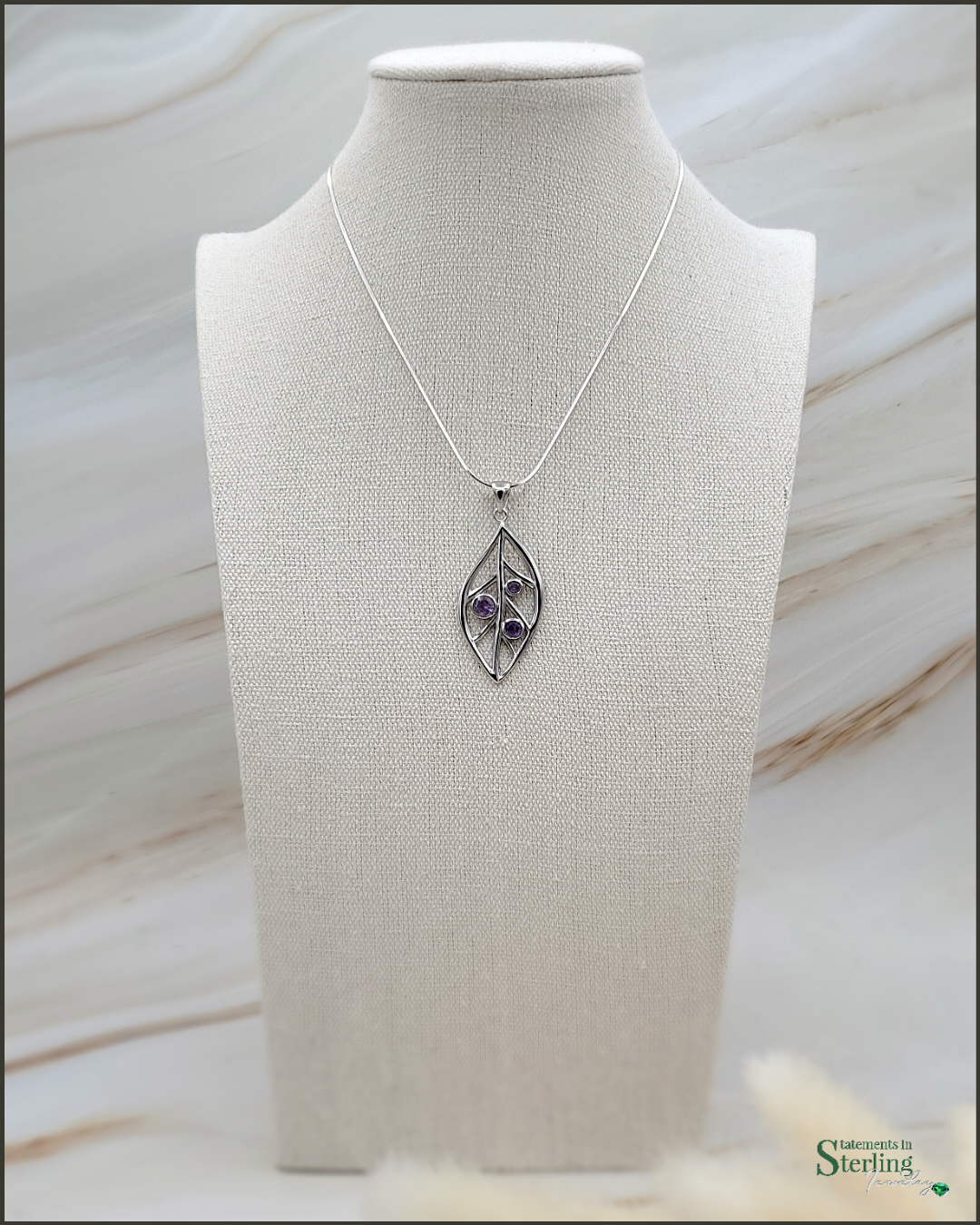 Sterling Silver Leaves Pendant in Amethyst