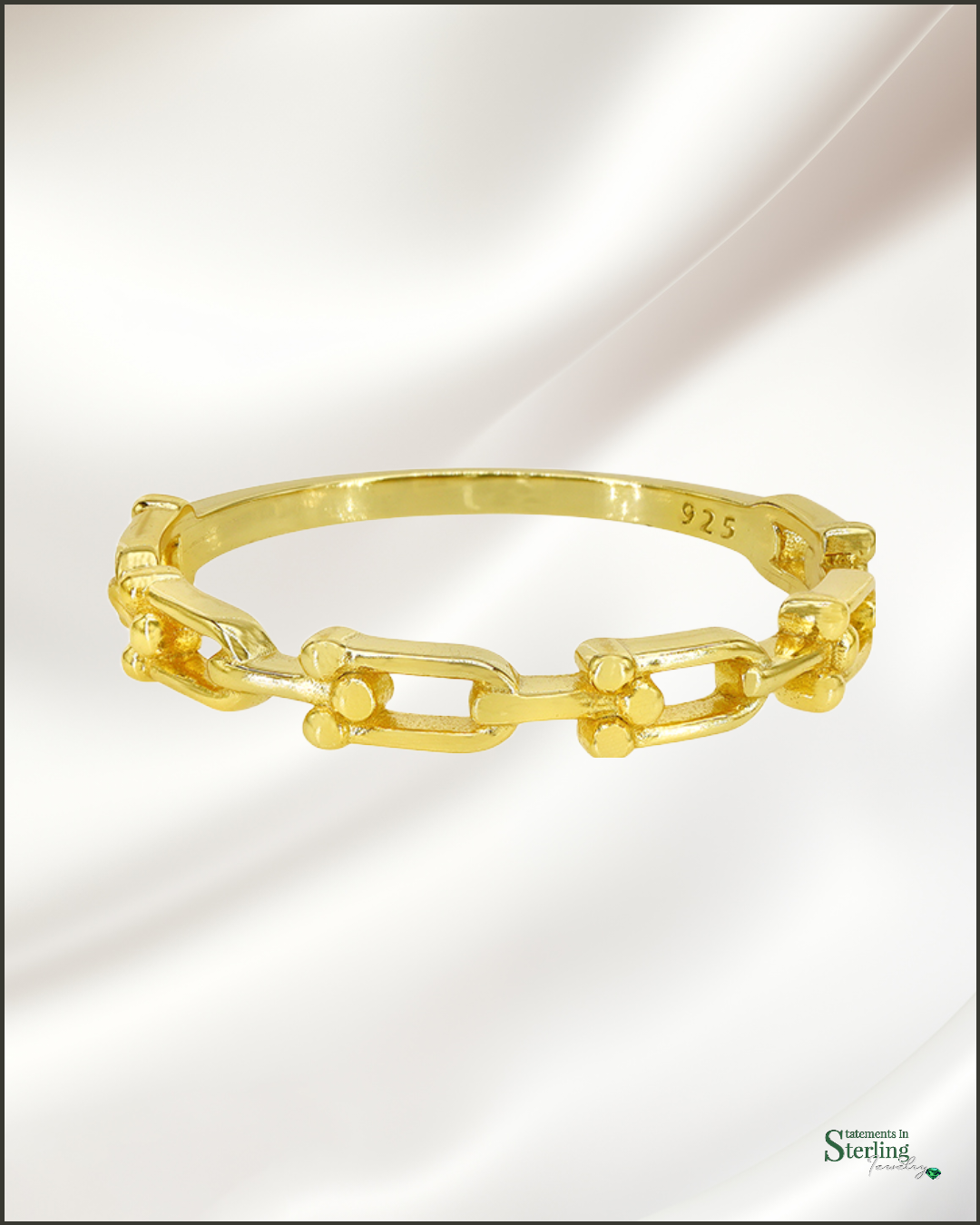 Sterling Silver Delicate U Link Ring Band in Gold