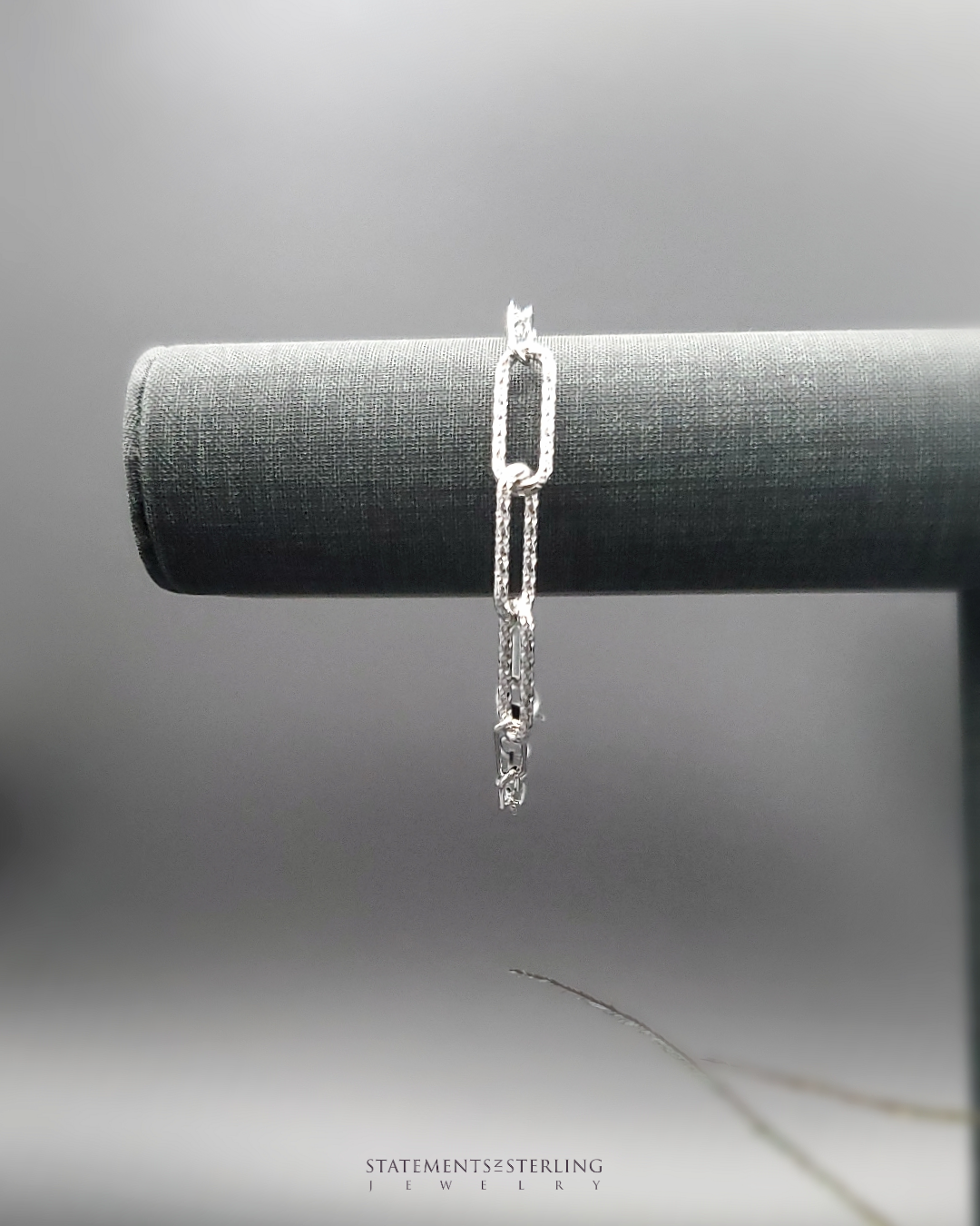 Sterling Silver Paperclip Link Diamond Cut Bracelet in Rhodium