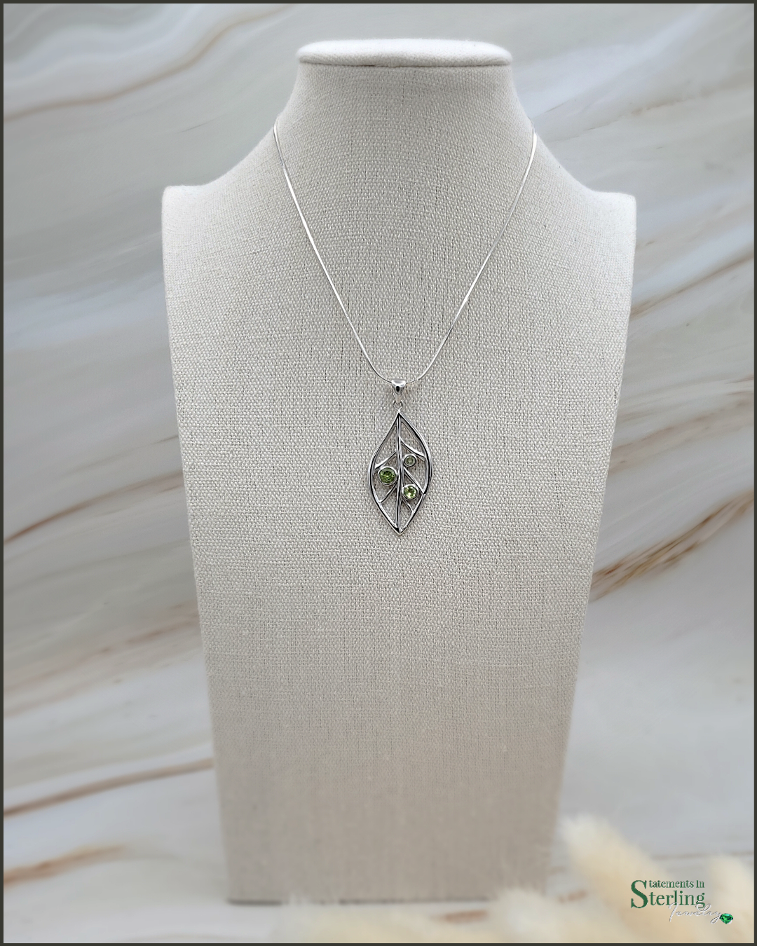 Sterling Silver Leaves Pendant in Peridot