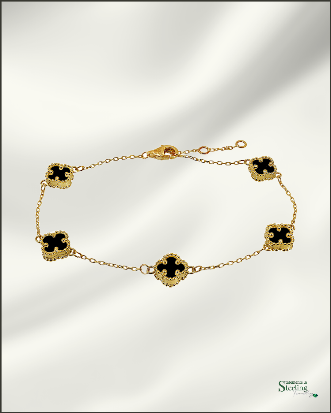 10k Gold Clover Station Bracelet in Onyx