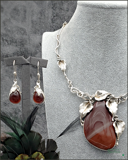 Garnet and Sterling Silver Leaves Drop Earrings