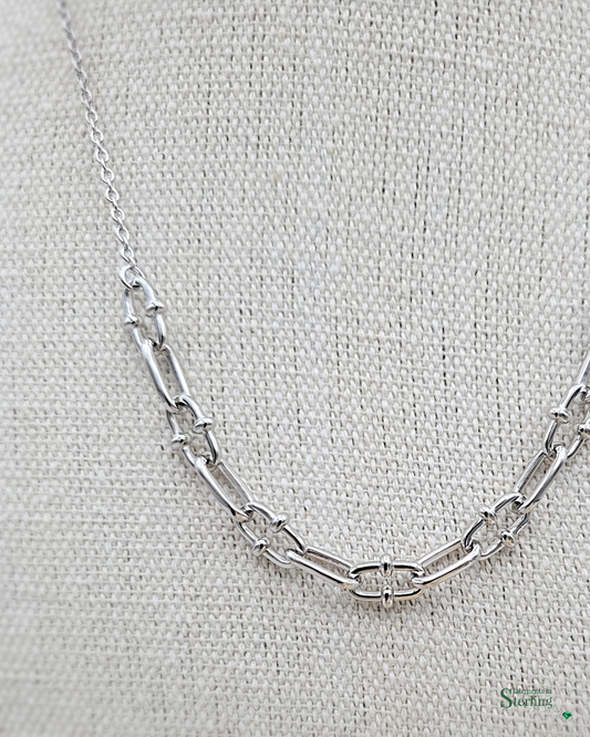 Sterling Silver Heirloom Necklace in Rhodium