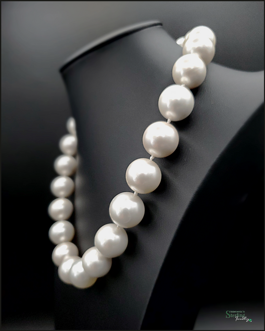 Vintage White Shell Pearl and Sterling Silver Necklace