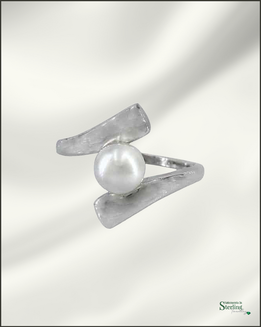 Sterling Silver Modern Abstract Pearl Ring