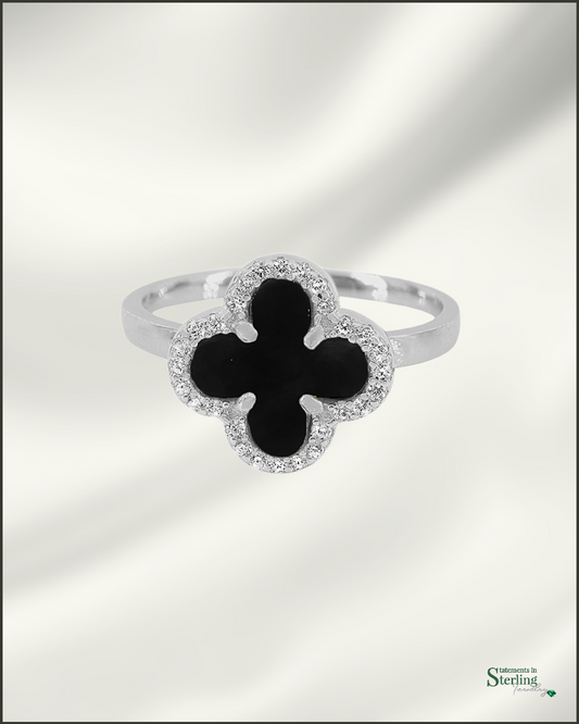 Sterling Silver Clover Ring in Black Agate