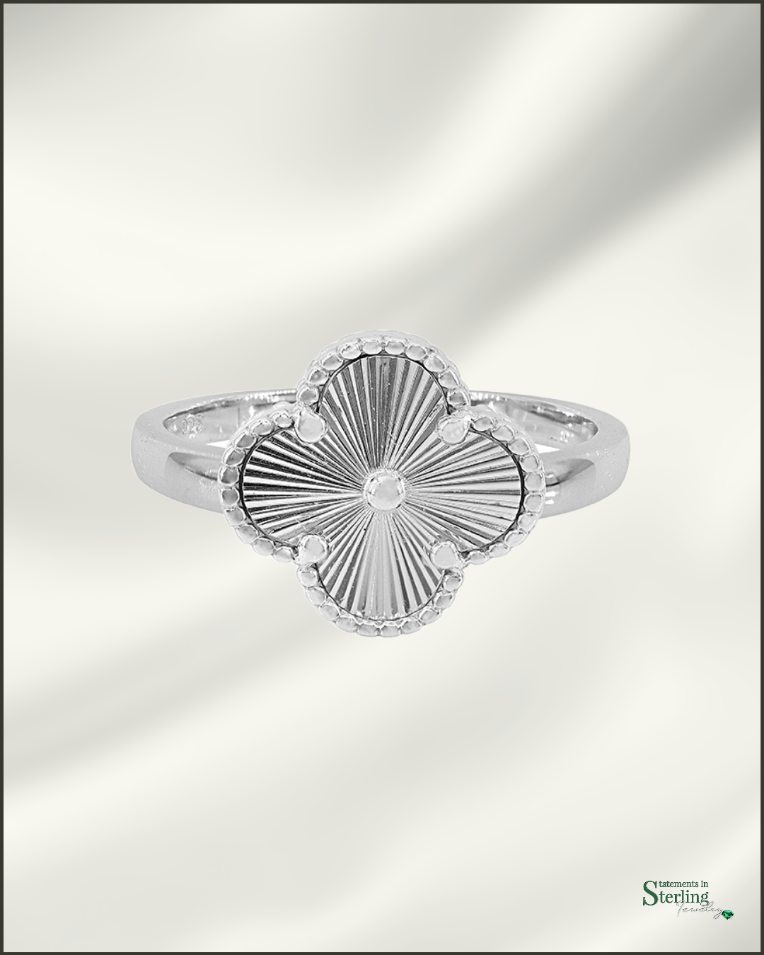 Sterling Silver Clover Ring in Rhodium