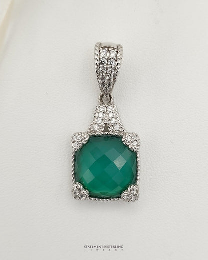 Vintage Chalcedony and Sterling Silver Pendant