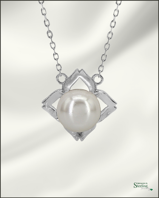 Sterling Silver Modern Pearl Pendant Necklace