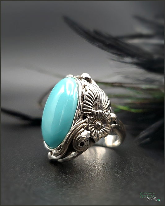 Turquoise and Sterling Silver Southwest Ring