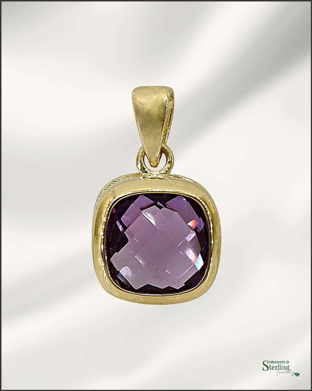 10k Gold Gemstone Pendant in Amethyst