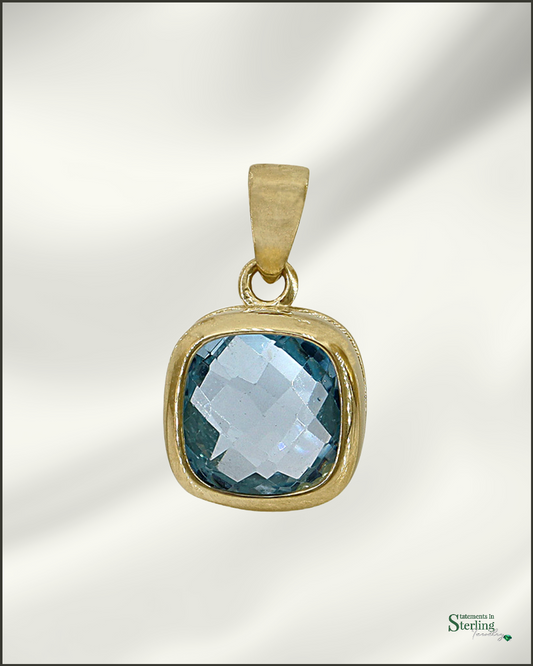 10k Gold Gemstone Pendant in Blue Topaz