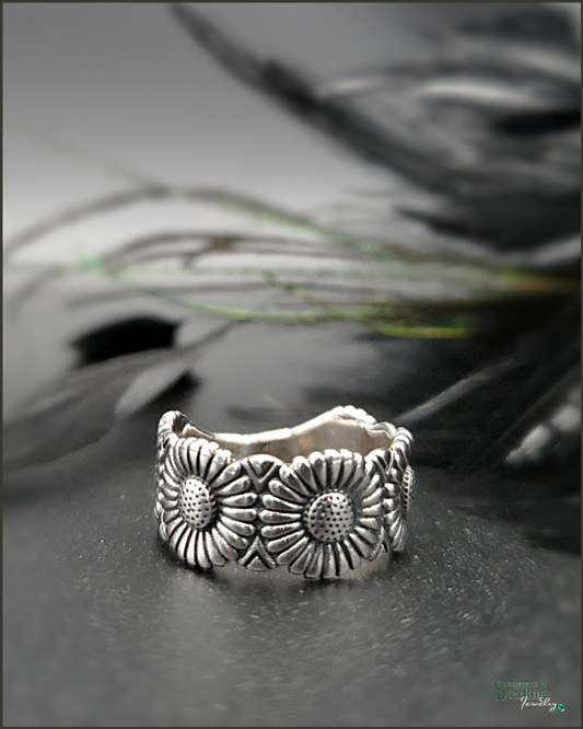 Sunny Sunflower Ring in Sterling Silver