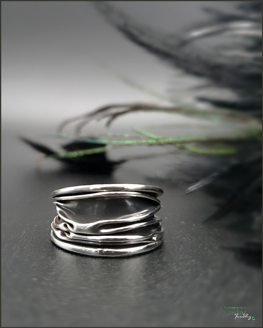 Sterling Silver Crinkle Petite Ring in Oxidized