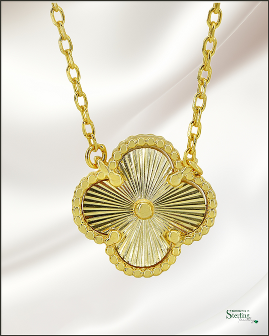 Sterling Silver Clover Pendant Necklace in Gold